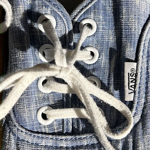Classic Vans Unisex Blue Jean Style Sneakers - Timeless Style! Size 7.5 - Picture 9 of 14